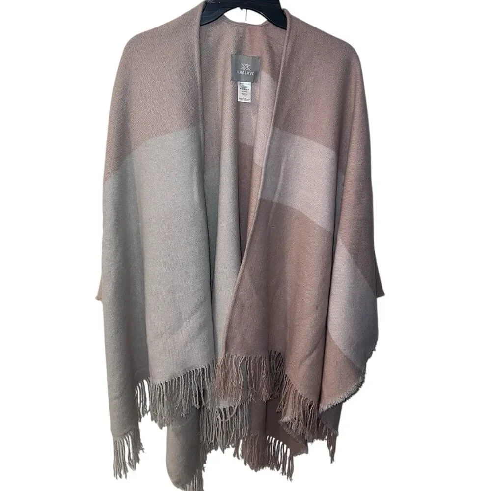 Soia & Kyo NWT Woven Scarfigan Wrap Shawl Poncho OS Ivory Mauve Fringe Western